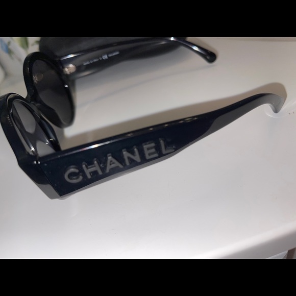 Chanel Sunglasses - Picture 4 of 7